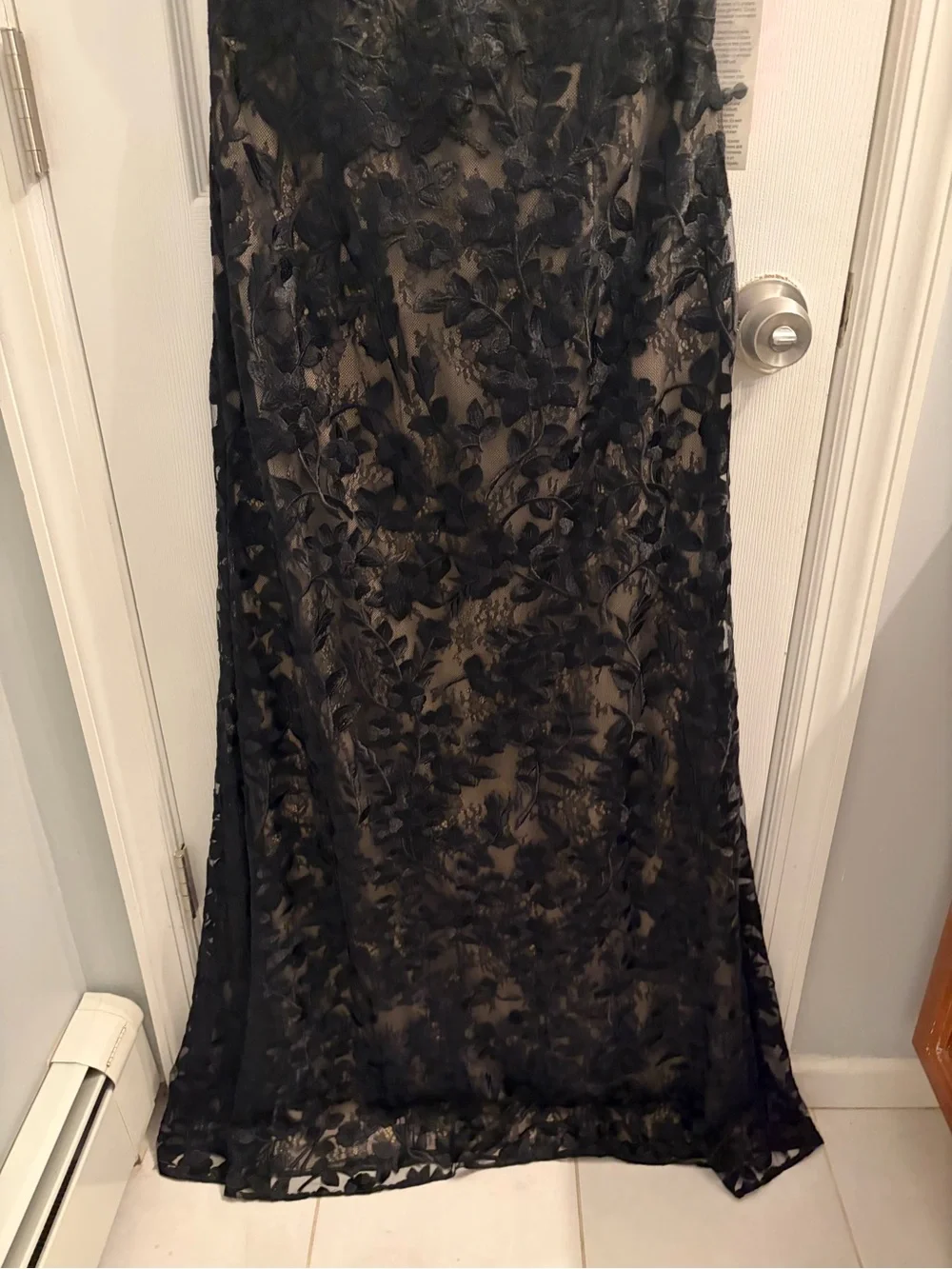 Rosa Clará Black Floral Lace Gown - Sleeveless Halter Neck Formal Dress Size 12 - Picture 3 of 16